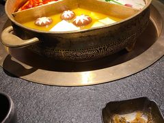 -湊湊火锅·茶憩(杭州湖滨银泰in77店)