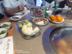 -山河屯铁锅炖·非遗东北菜(南山店)