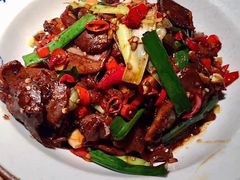 -洞庭土菜小炒馆(易发广场店)