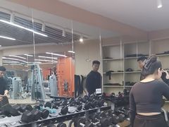 -CXFIT 陈徐健身工作室(凯旋店)