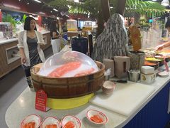 -四囍码头海鲜烧烤自助火锅(外滩南京东路悦荟广场店)