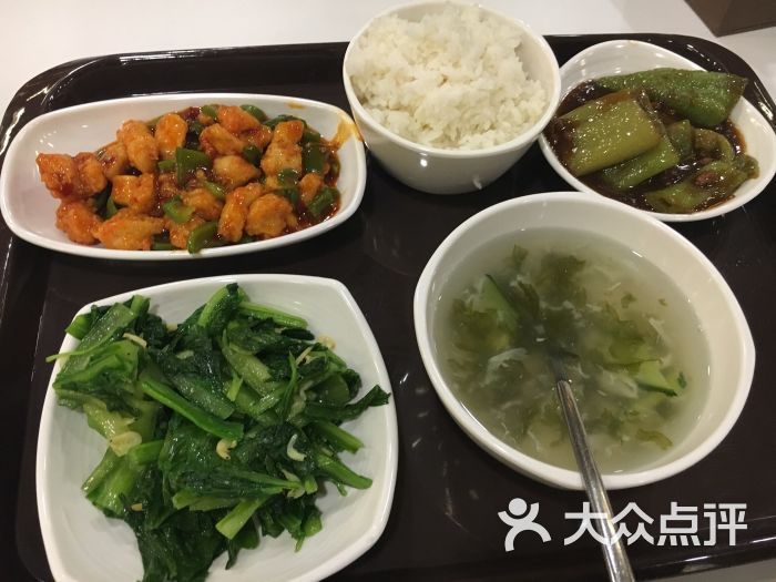 现代汽车大厦食堂图片 - 第1张