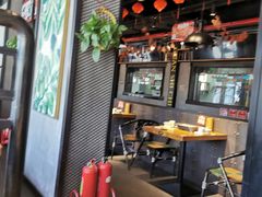 大堂-管氏翅吧(人民大学店)
