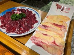 胸口朥-手选潮汕鲜活牛肉火锅(二七广场店)