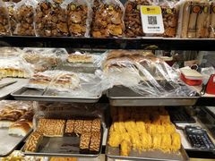 -宏发红西饼屋(天津路店)