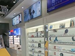 -诺柯视眼镜-蔡司依视路官方工厂店(淞南一店)