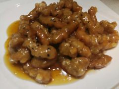 糖醋里脊-闫府私房菜·百年鲁菜(恒隆店)