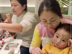 -洪氏嗨捞·广东猪肚鸡·椰子鸡火锅(西咸万象城店)