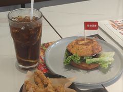 -必胜客(华南摩尔店)