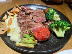 -妮妮酒馆Bistro Nini