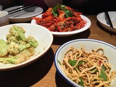 -江渔儿酸菜鱼(万科东荟城店)
