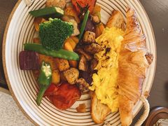 -玲婧胡同·生日蛋糕·餐厅(嘉里城店)