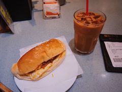 招牌咸牛肉芝士猪仔包-华嫂冰室(尖沙咀店)