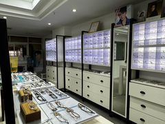 -造寸眼镜·蔡司官方授权店(东门店)