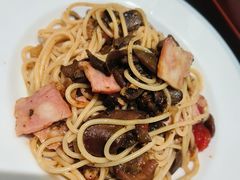 -萨莉亚意式餐厅(杭州滨江天街店)