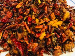 -黄桷树曹家私房菜(江与城店)