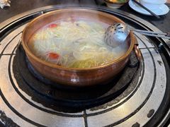 -阿山卓·野生菌火锅·纳西火塘烤肉