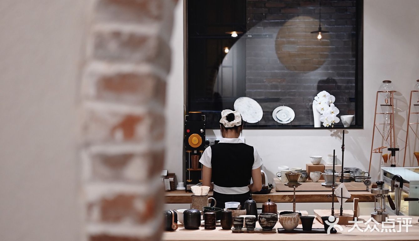 忍忍咖啡｜i人们狂喜的日系侘寂风新店