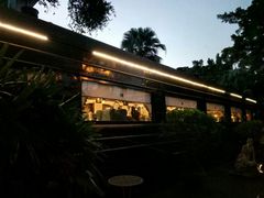 -火车头法国西餐厅