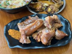 卤猪蹄-鸿浩扒猪脚米线