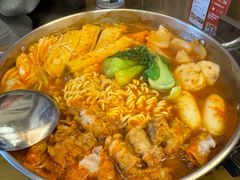 -弘彩英·烤牛舌·年糕火锅(蓝色港湾店)