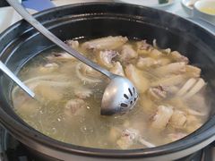 -东椰·海南椰子鸡火锅(朝阳门店)