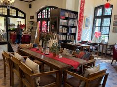 -良友书坊(安徽路店)