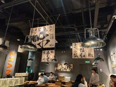 -张翻越·川渝冒菜·武汉黑鸭煲(城北万象城店)