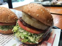 -The Habit Burger Grill 哈比特汉堡(复兴soho店)