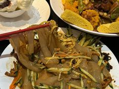 -红东阁东北菜烤肉酒馆(CROSS万象汇店)