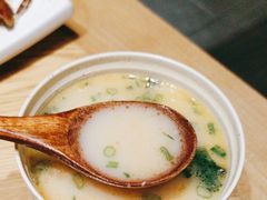 豚骨汤-新一喜铁板料理餐厅·铁板放题(北国商城店)