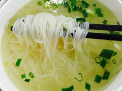 -二孃鸡爪爪(东郊记忆店)