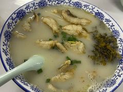 -明呈黄鱼面馆(斜土路店)