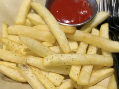 -J Create城市露营咖啡·简餐·宠物(上海动物园店)