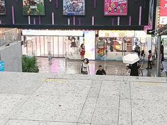 -烈士陵园(地铁站)