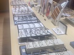 -鲸渝眼镜·浅目视光(春熙路店)