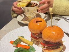 自制安格斯牛肉芝士汉堡-villaa·别墅·融合菜西餐厅