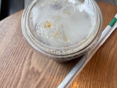 -星巴克(真如星光耀广场店)