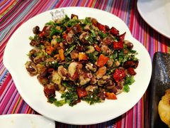 -香巴拉云南餐厅(华莱坞店)