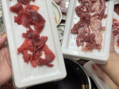-四囍码头海鲜烧烤自助火锅(外滩南京东路悦荟广场店)