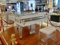 -燕莎友谊商城(亮马桥店)