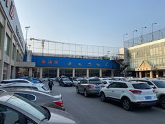-健龙森俱乐部·游泳·健身·羽毛球综合体育馆
