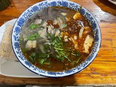 -叶新小吃店(来凤小区总店)