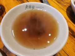 -老牌坊云南鱼豆花火锅(嵩山店)