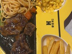 -豪客来牛排(空港华联店)