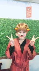 -红人馆造型十添