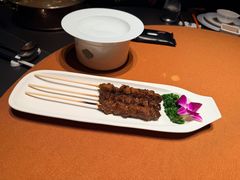-左庭右院鲜牛肉火锅黑金店(陆家嘴中心店)
