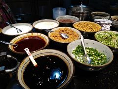 -八一路好吃街(雨田商务大厦店)