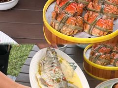 -七的湖·晚芳亭·阳澄湖农家菜·大闸蟹(莲花岛店)