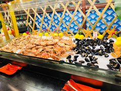 -四海一家自助餐(益田假日广场店)